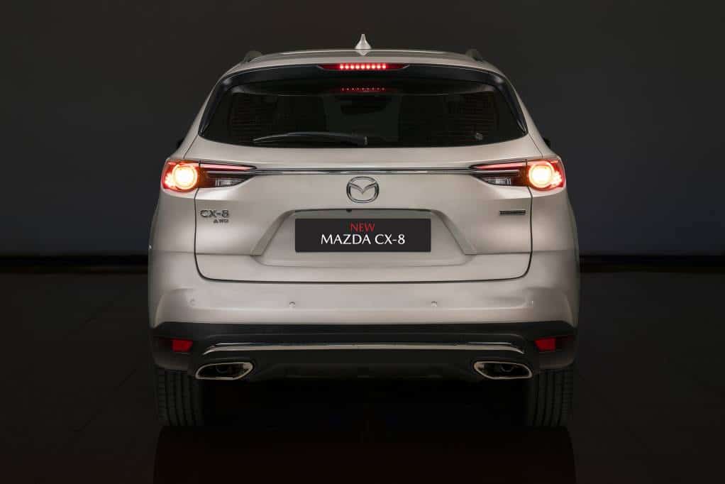 duoi-xe-mazda-cx8