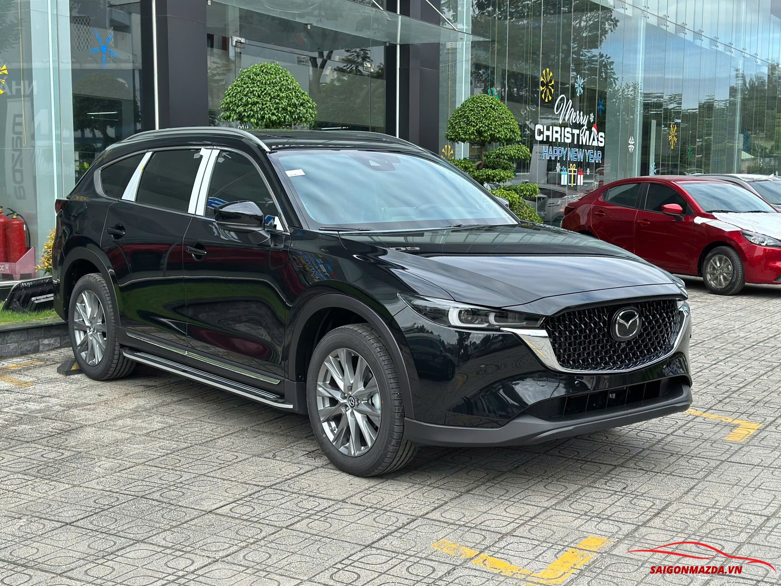 mazda cx8 đen