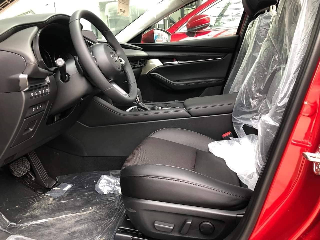 ghế lái mazda 3 chỉnh điện