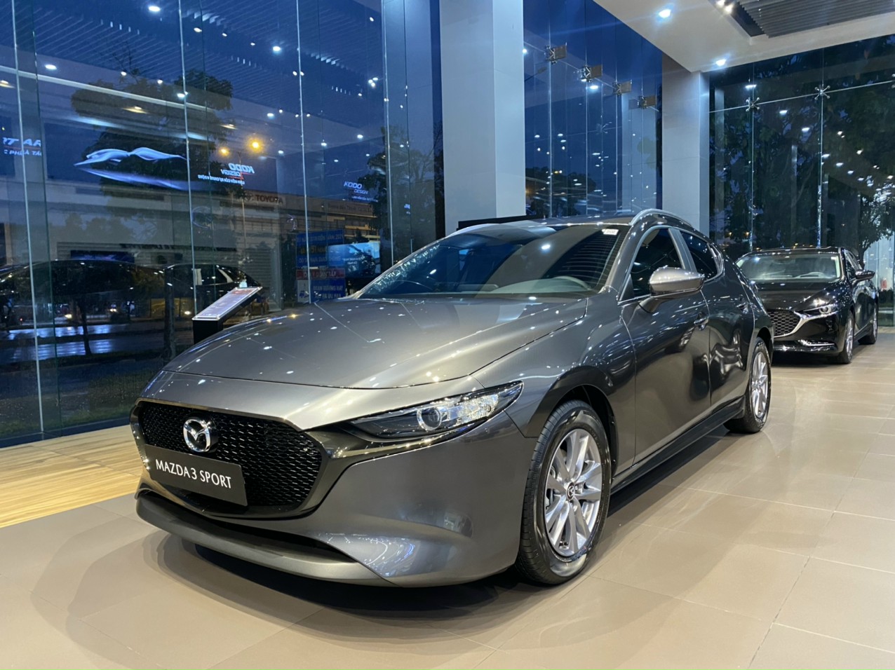 mazda 3 sport xám