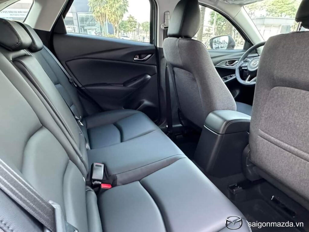 hàng ghế 2 mazda cx3